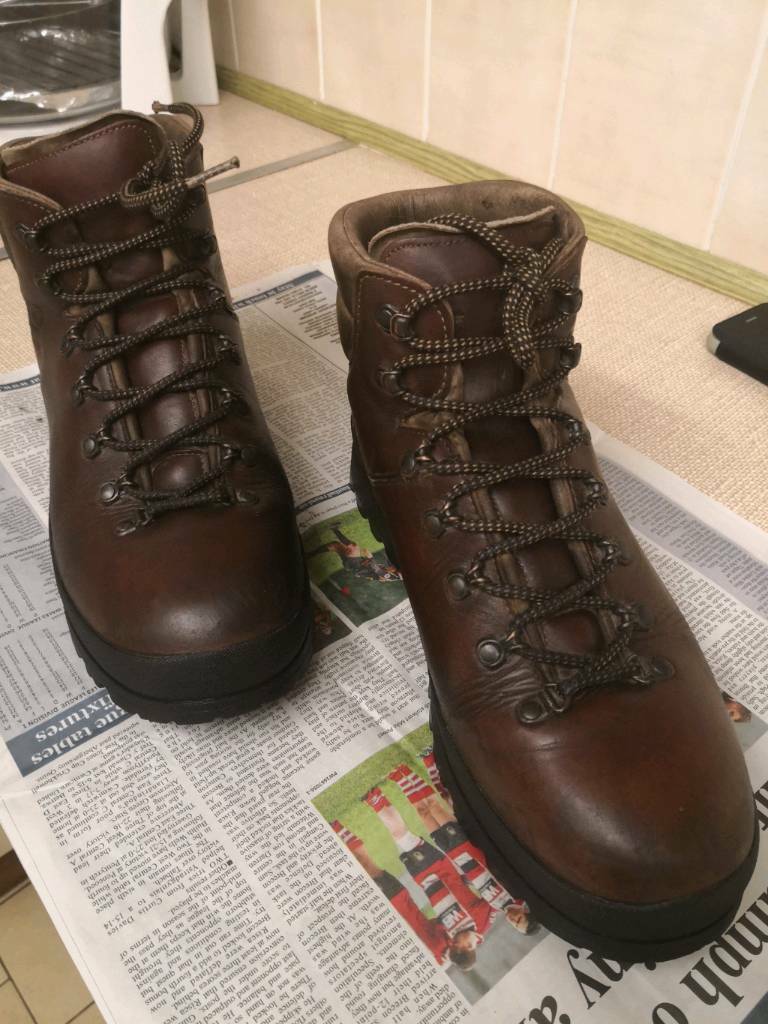 scarpa leather walking boots